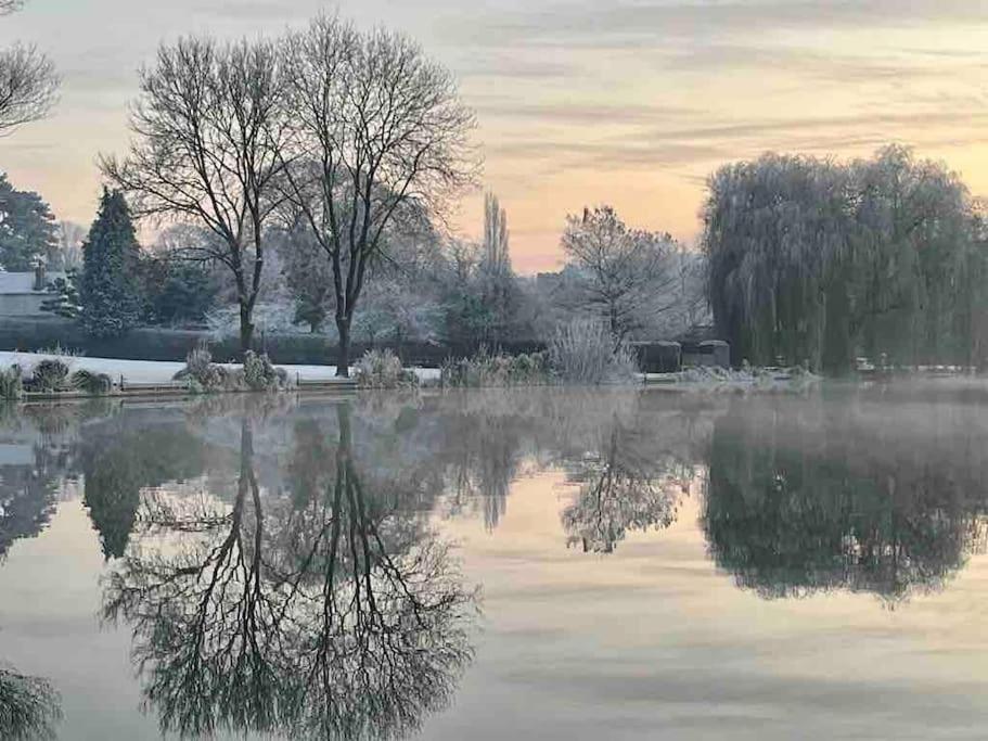 Linden Suite Goring Bagian luar foto